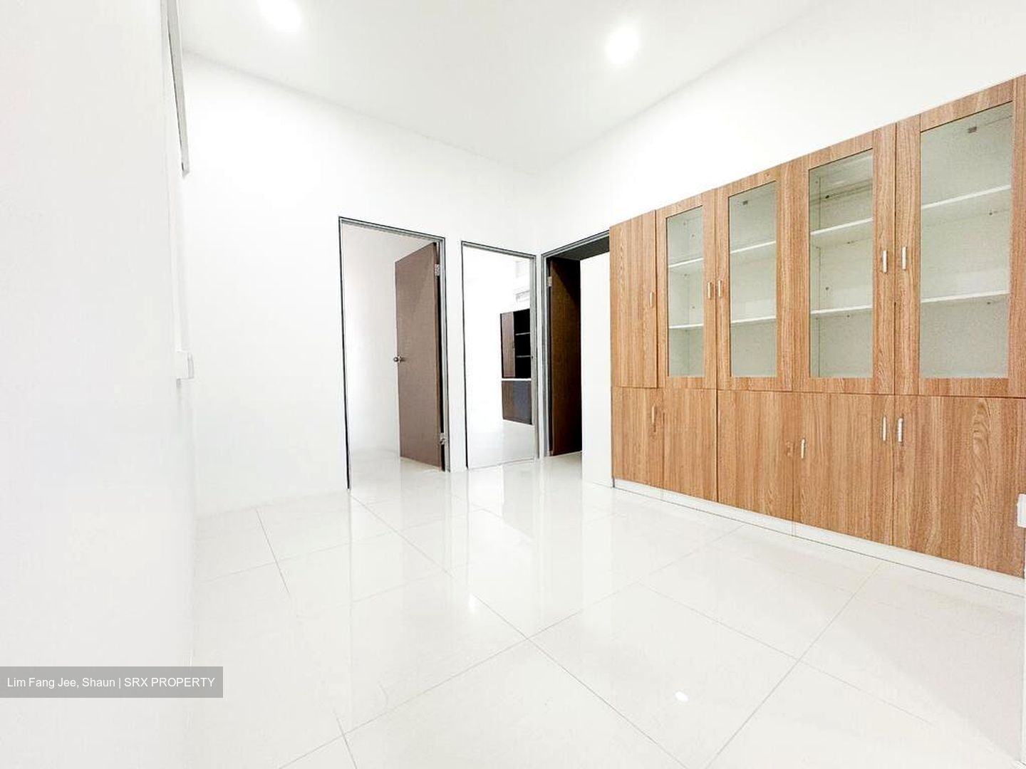 Fuyuen Court (D14), Office #521840921